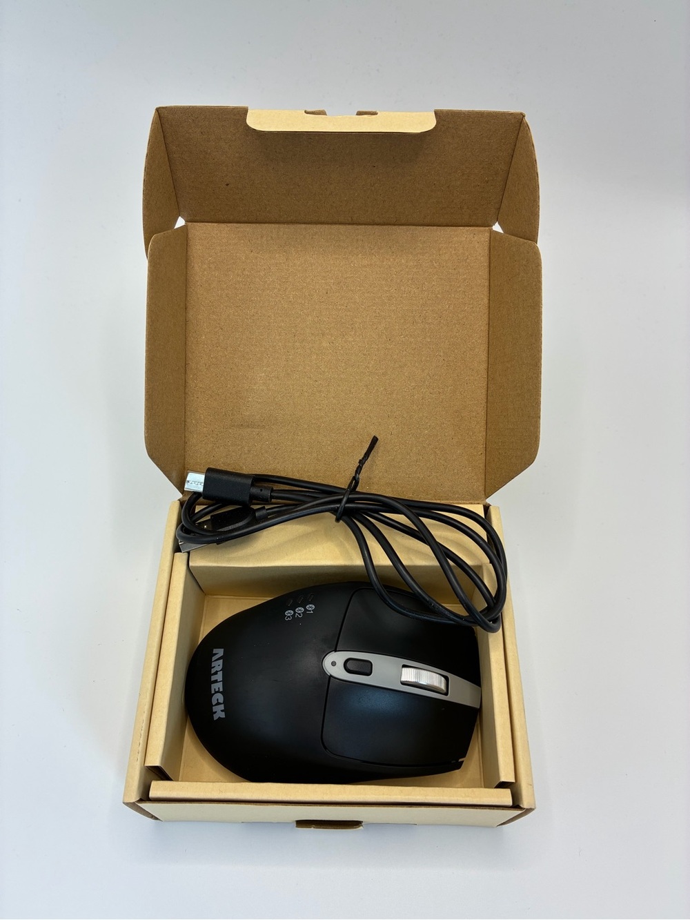 Arteck MB167 Universal Multi-Device Wireless Bluetooth Mouse - Brand New